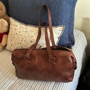 Brown Leather women’s shoulder bag (also selling matching boots)